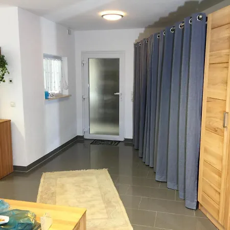 - - Reutlingen